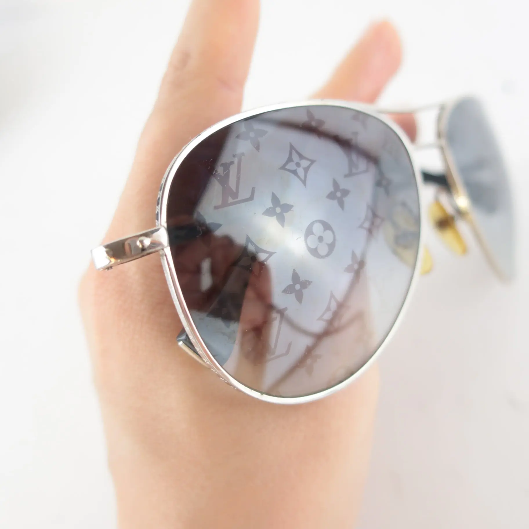 Louis Vuitton Silvertone Monogram Conspiration Pilote Sunglasses (645) - Image 7