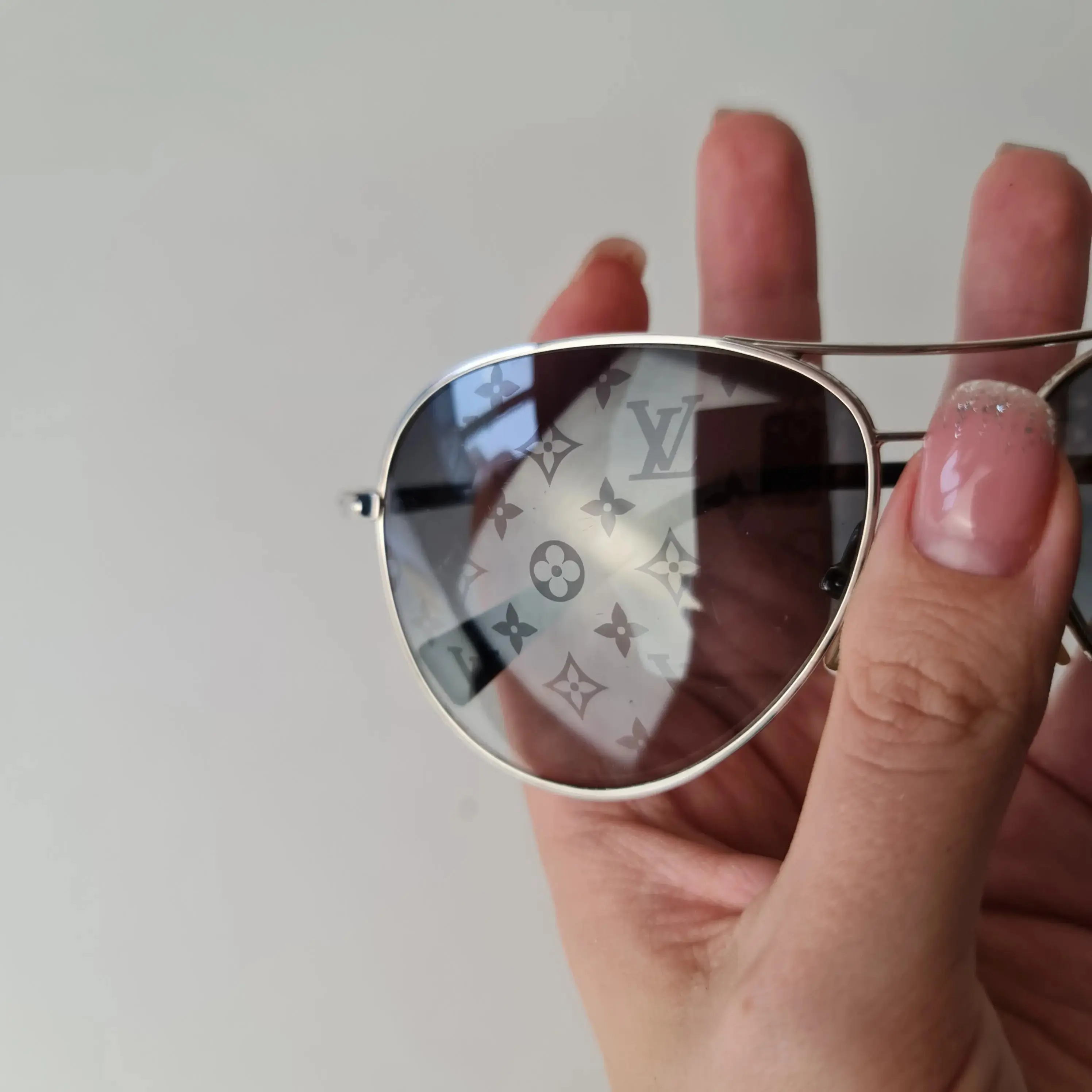 Louis Vuitton Silvertone Monogram Conspiration Pilote Sunglasses (745) - Image 8