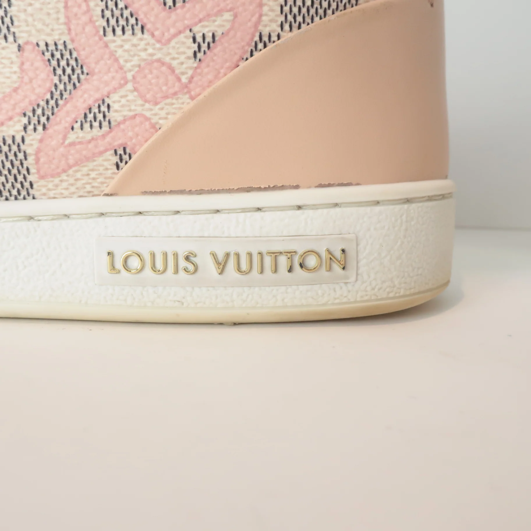Louis Vuitton Tahitienne Pink Flower Sneakers (774) - Image 8