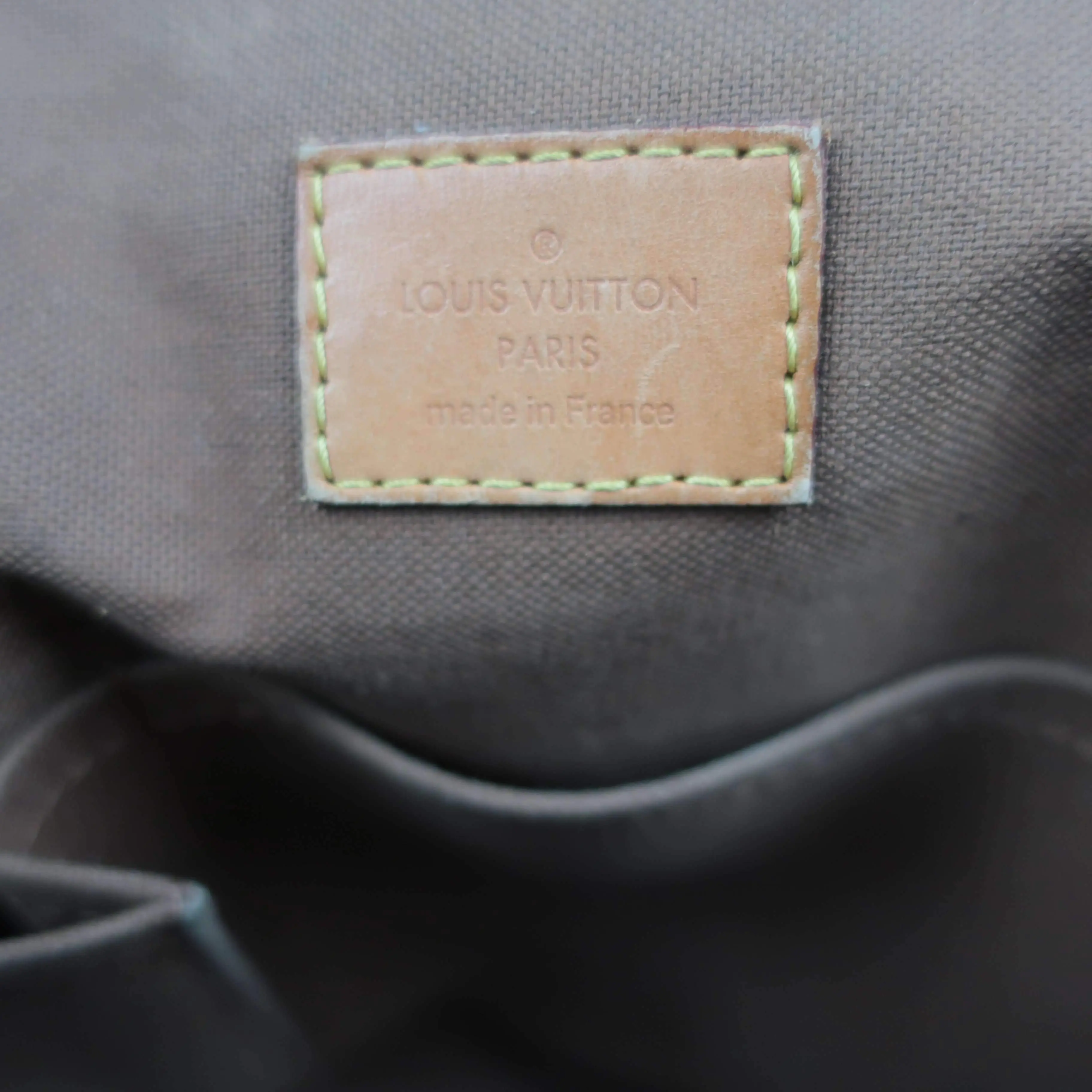 Louis Vuitton Tivoli GM Monogram Bag - Image 41