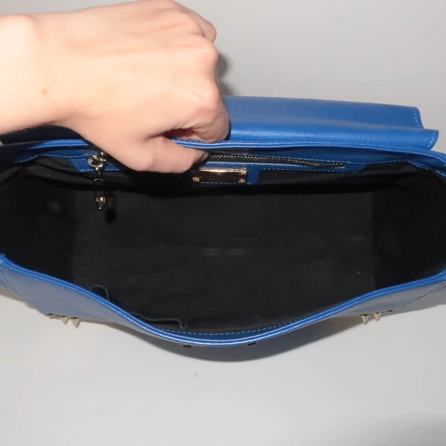 Philipp Plein Blue Crossbody Top Handle Bag - Image 5