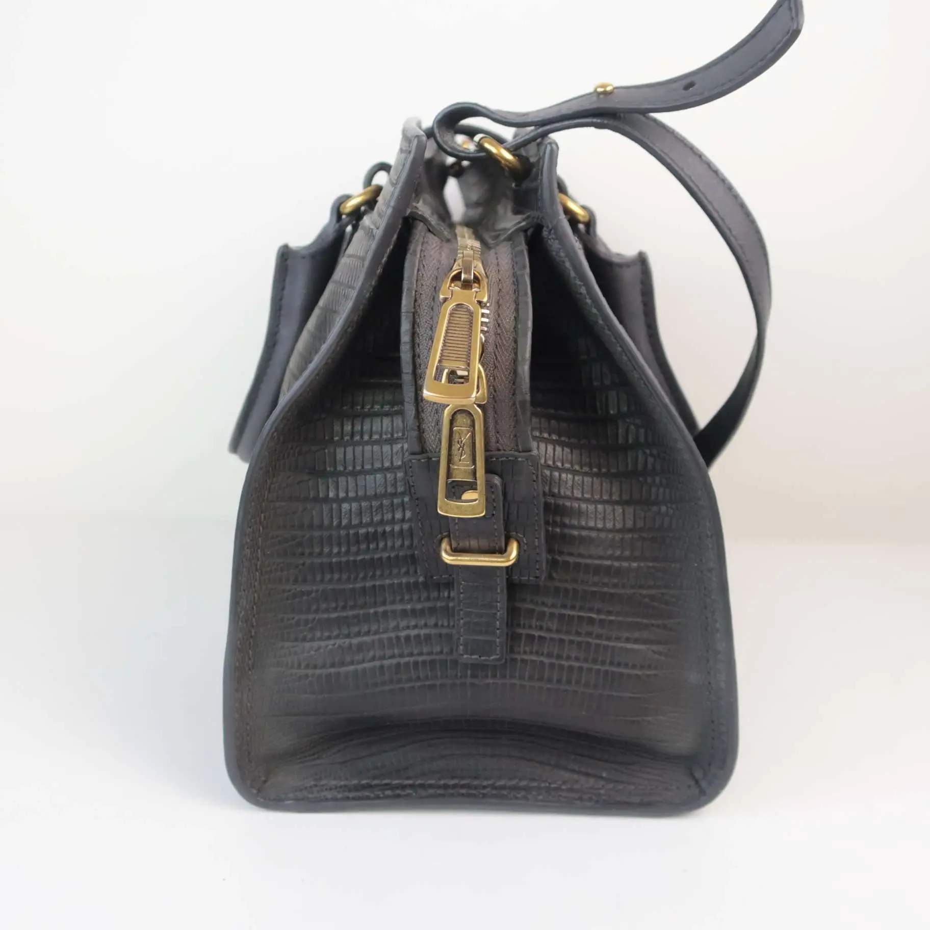 Yves Saint Laurent Small Cabas Crossbody Bag - Image 3